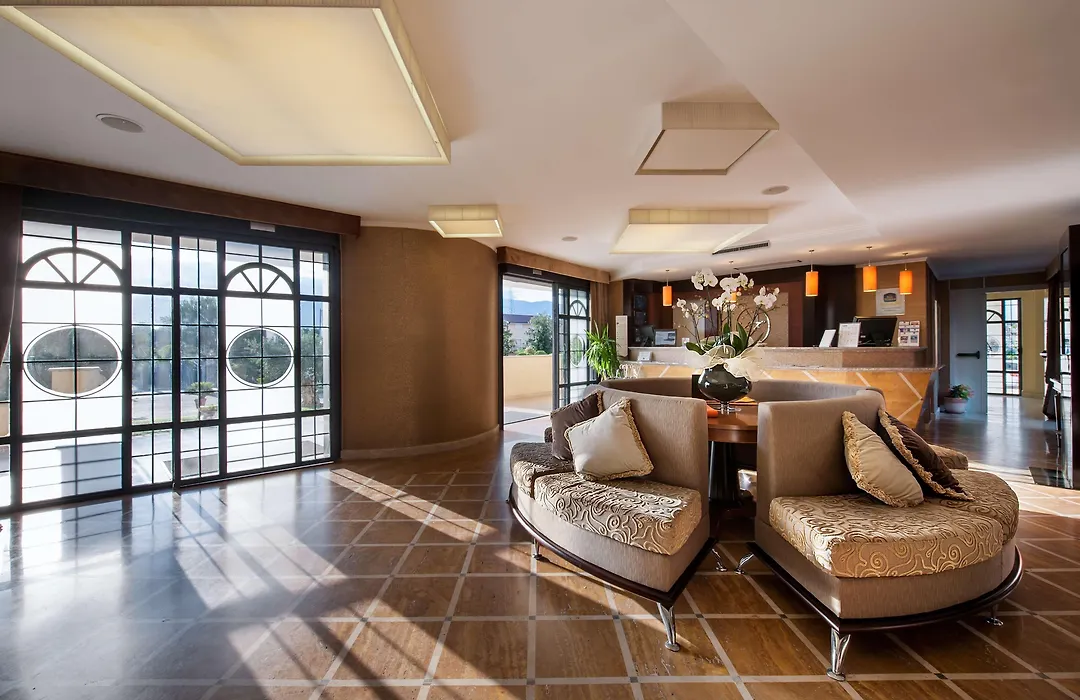Best Western Premier Villa Fabiano Palace Hotel-1