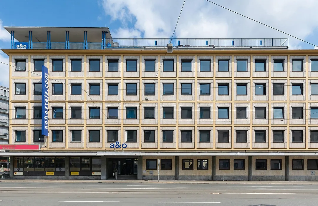a&o Nürnberg Hauptbahnhof-1