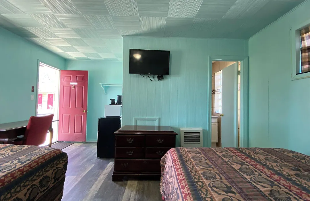 Northland Motel Bay City-Kawkawlin-1