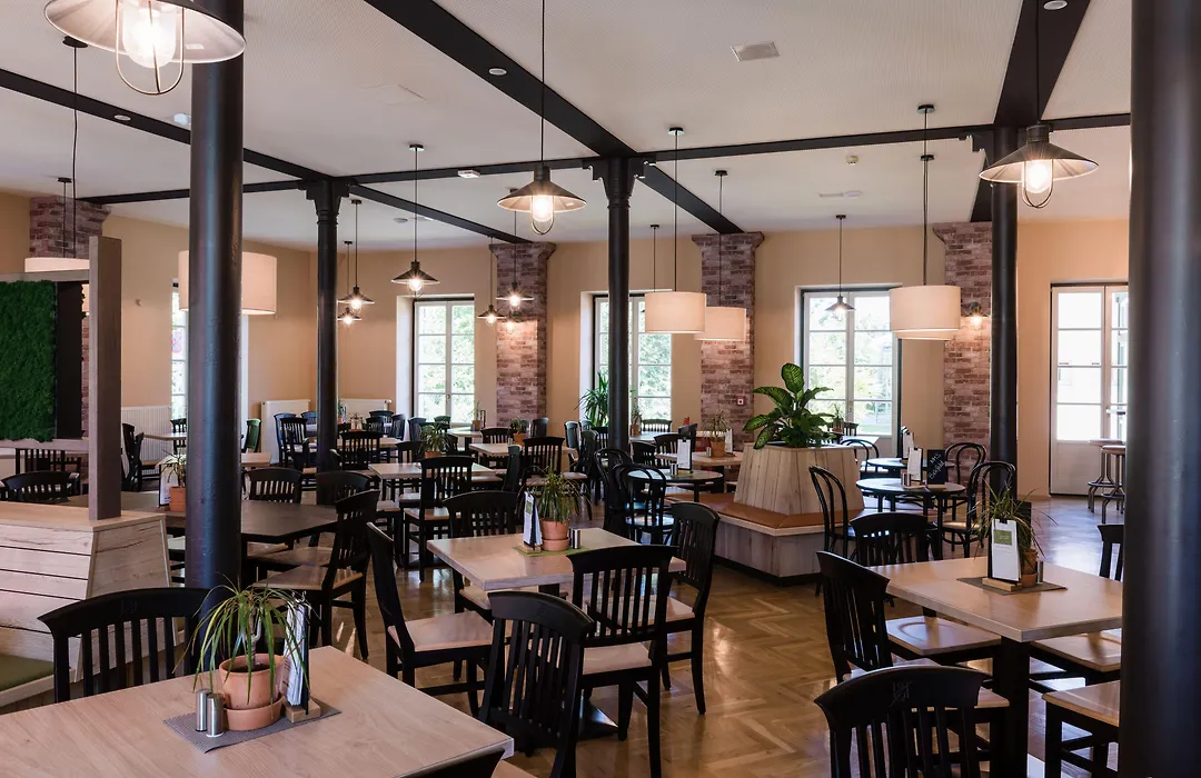 JUFA Hotel Fürstenfeld-1