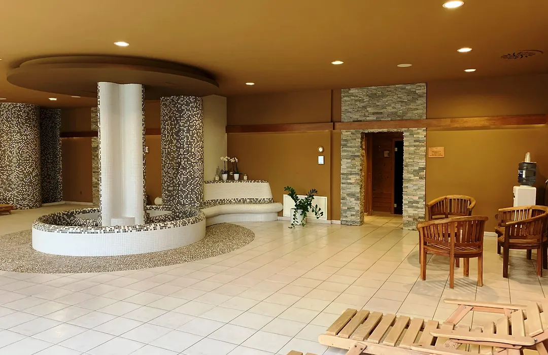 Hotel Jana-1