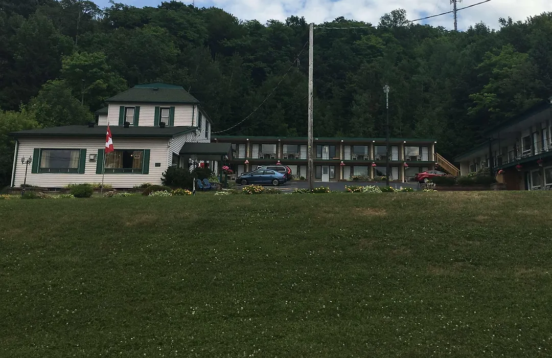 Knights Inn Huntsville-1