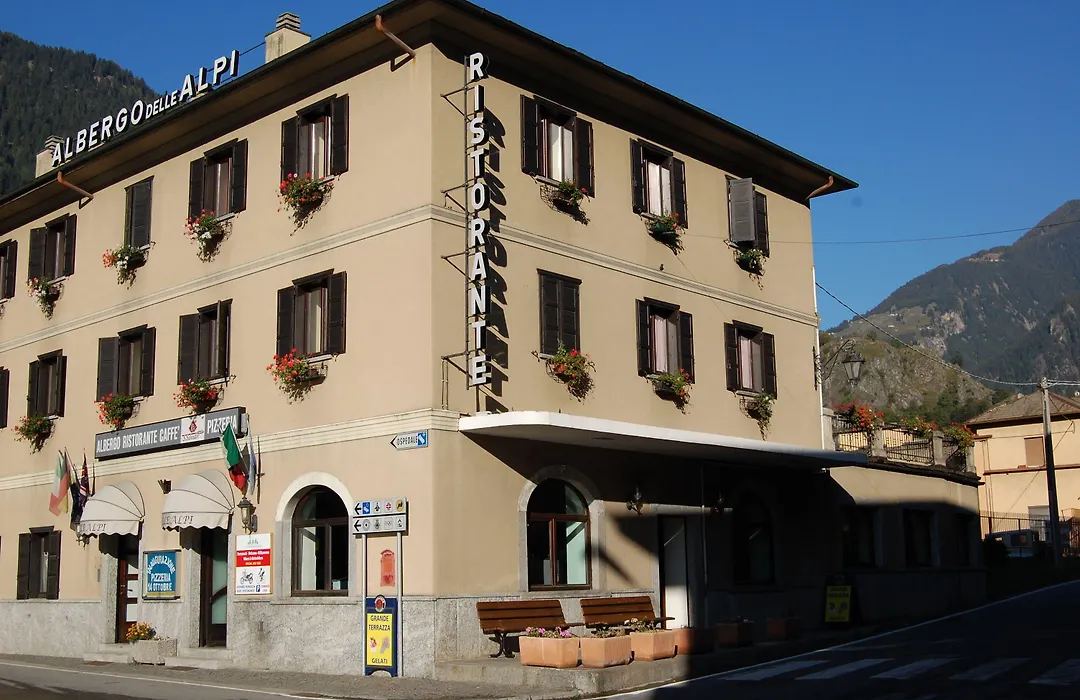 Hotel Delle Alpi-1