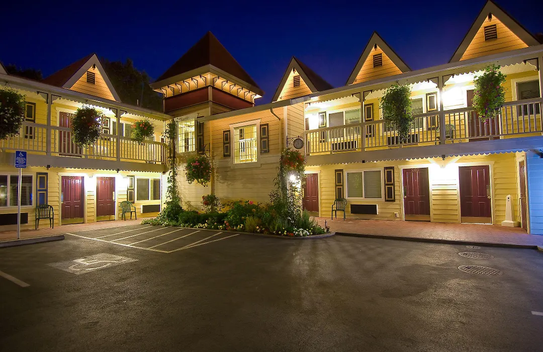 Silverton Inn & Suites-1