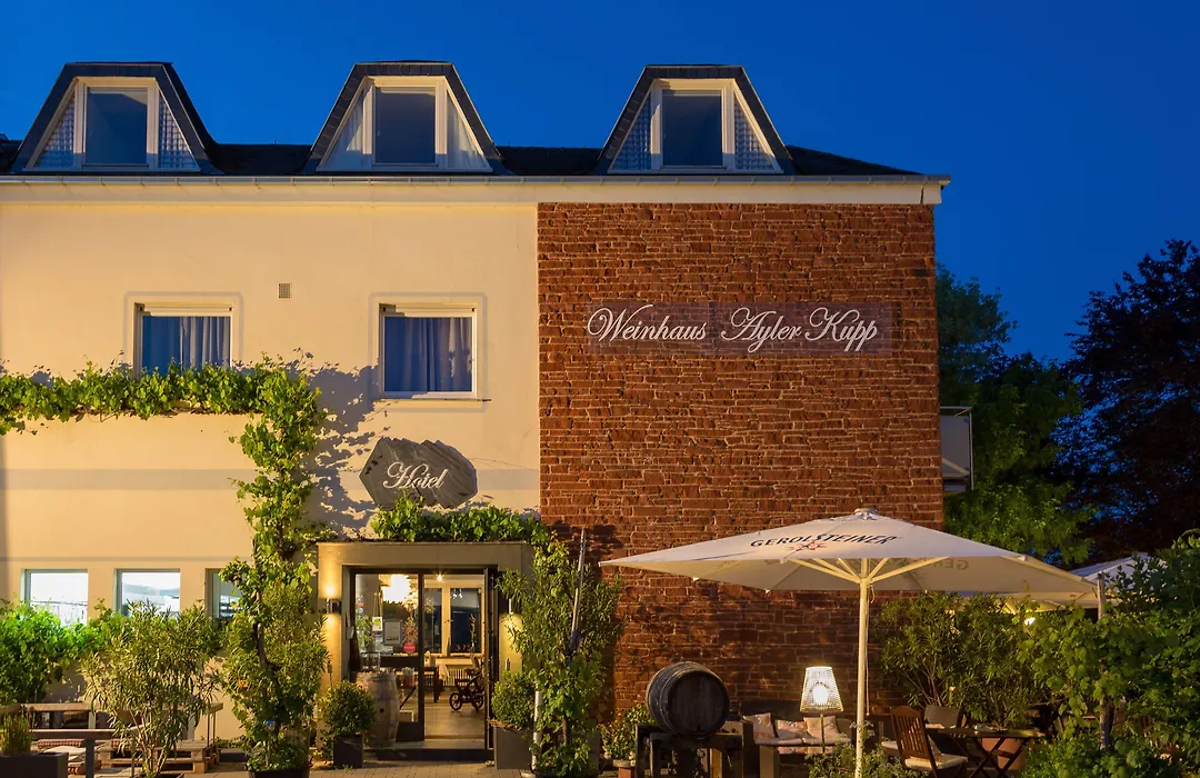 Weinhotel Ayler Kupp-1