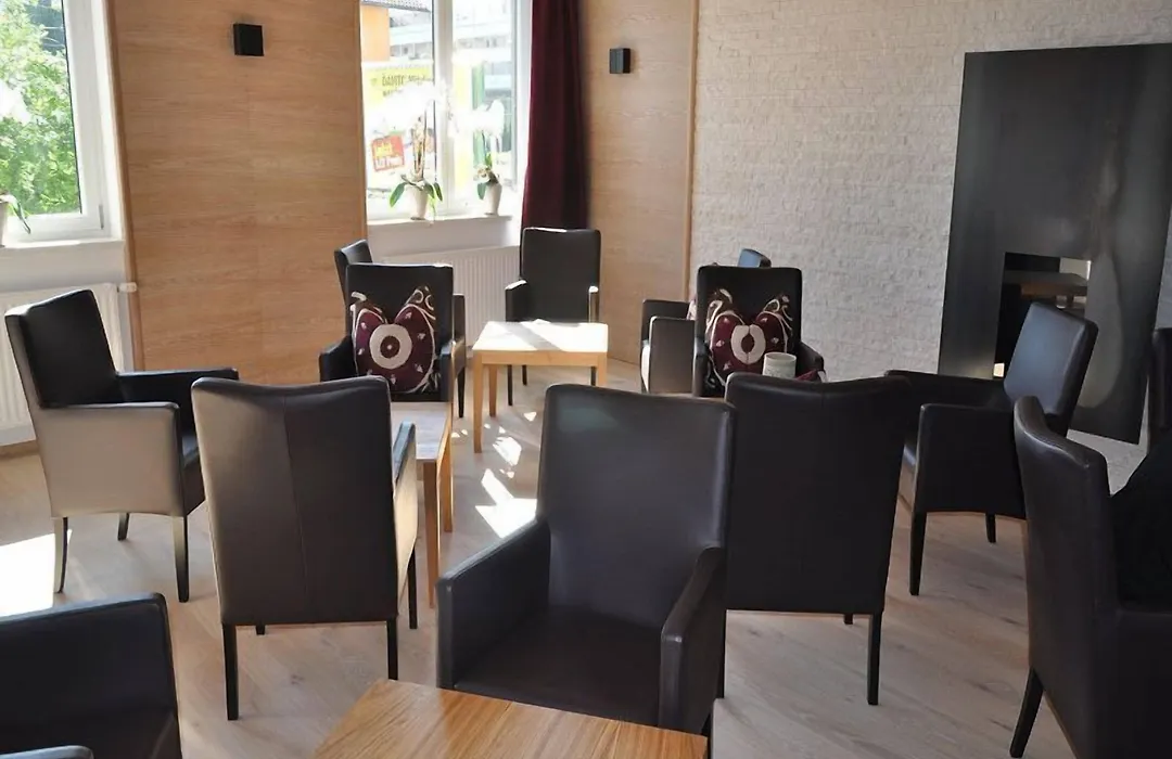Hotel Goldener Adler Wattens-1