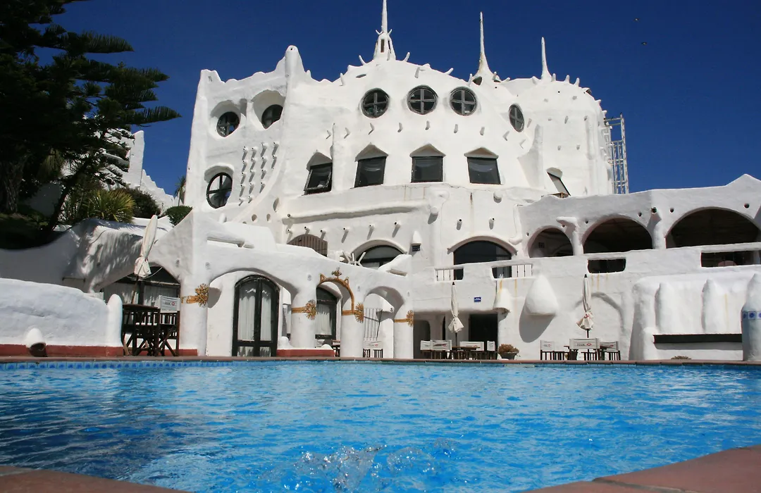 Club Hotel Casapueblo-1