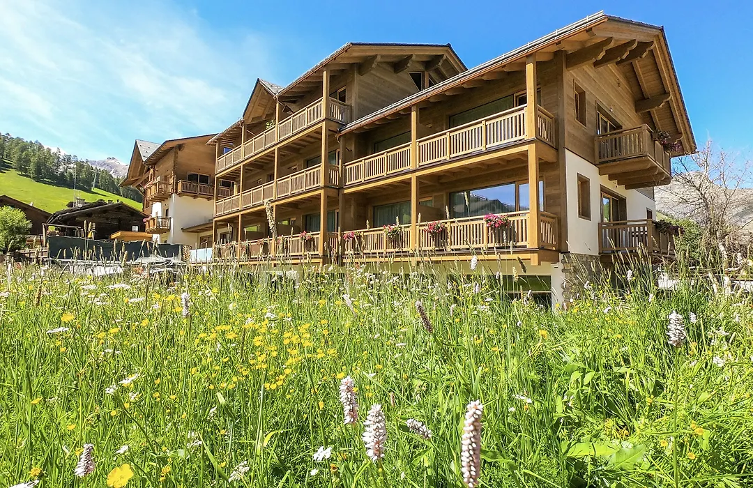 Francesin Active Hotel-1