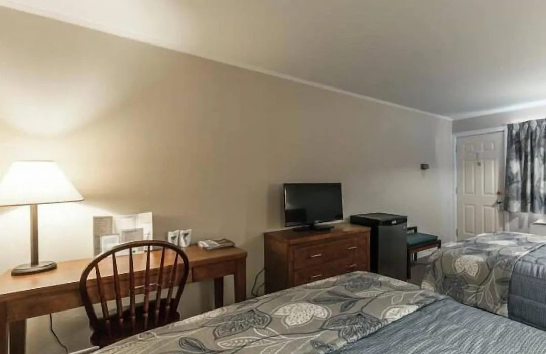 Chebucto Inn-1
