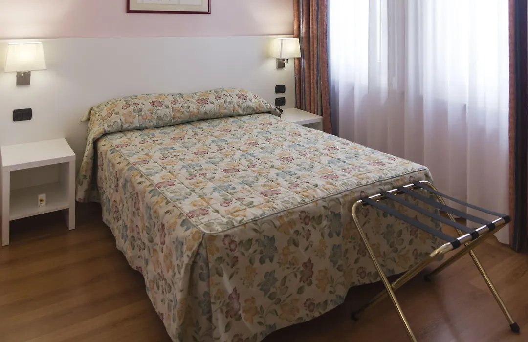 Hotel Pico-1