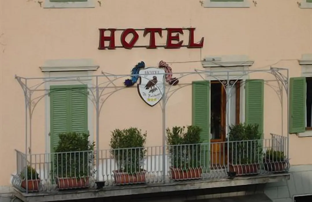 Hotel Il Falchetto-1