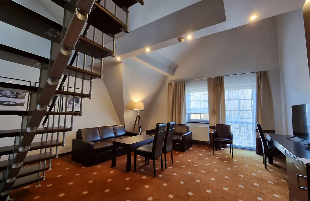 Hotel Nowy Dwor Elizy Blisko Sky Bridge-1