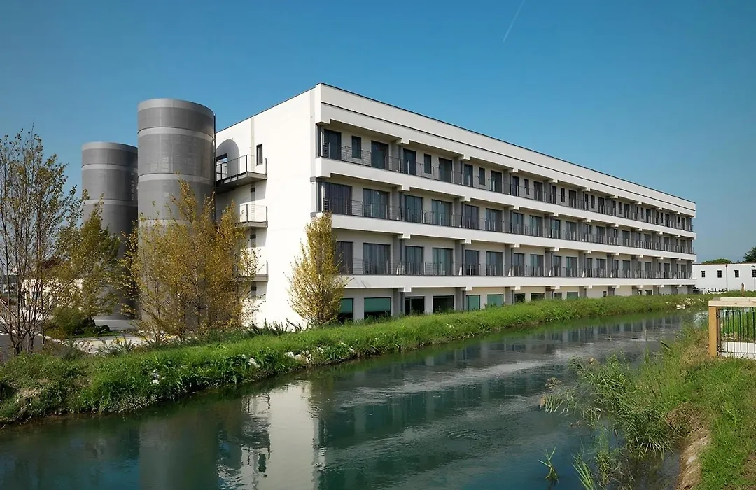 Una Hotels Le Terrazze Treviso Hotel & Residence-1