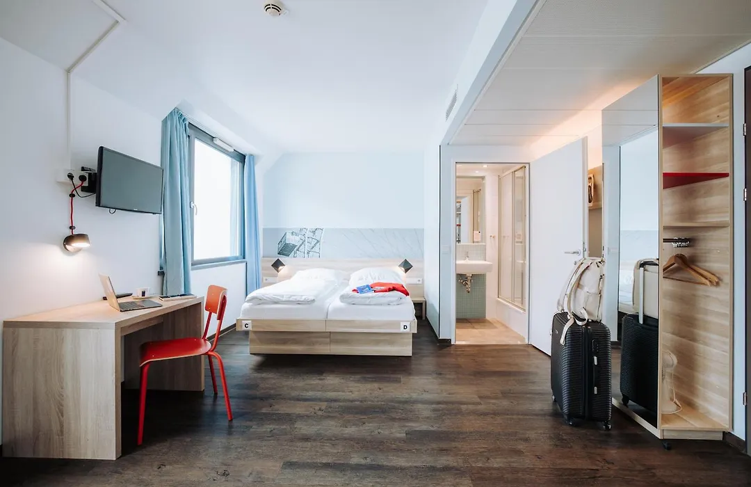 Meininger Hotel Wien Downtown Franz-1