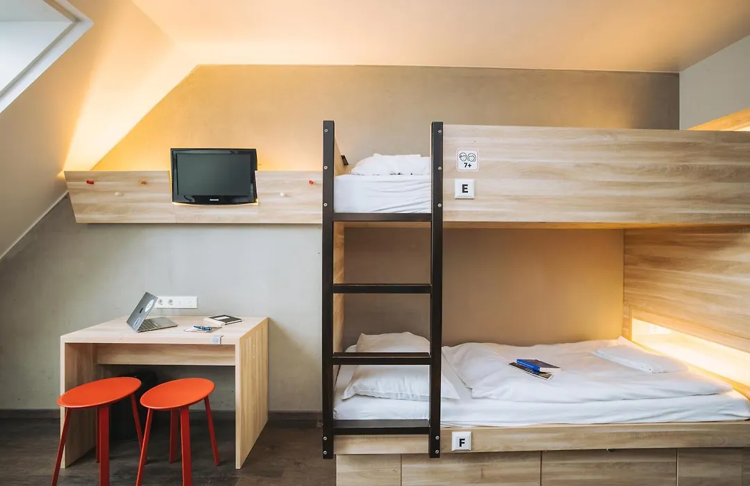 Meininger Hotel Wien Downtown Franz-1