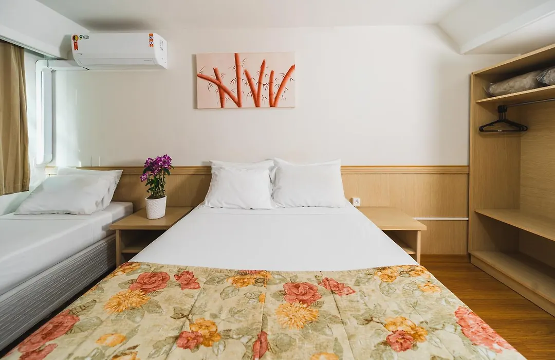 Hotel Golden Park Curitiba By Nacional Inn-1