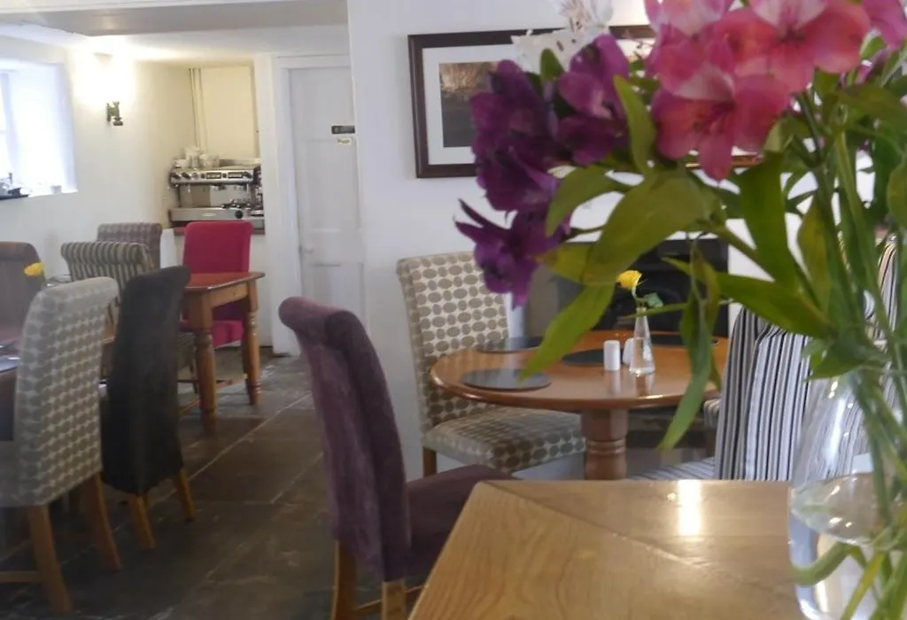 The 3 Millstones Inn-1