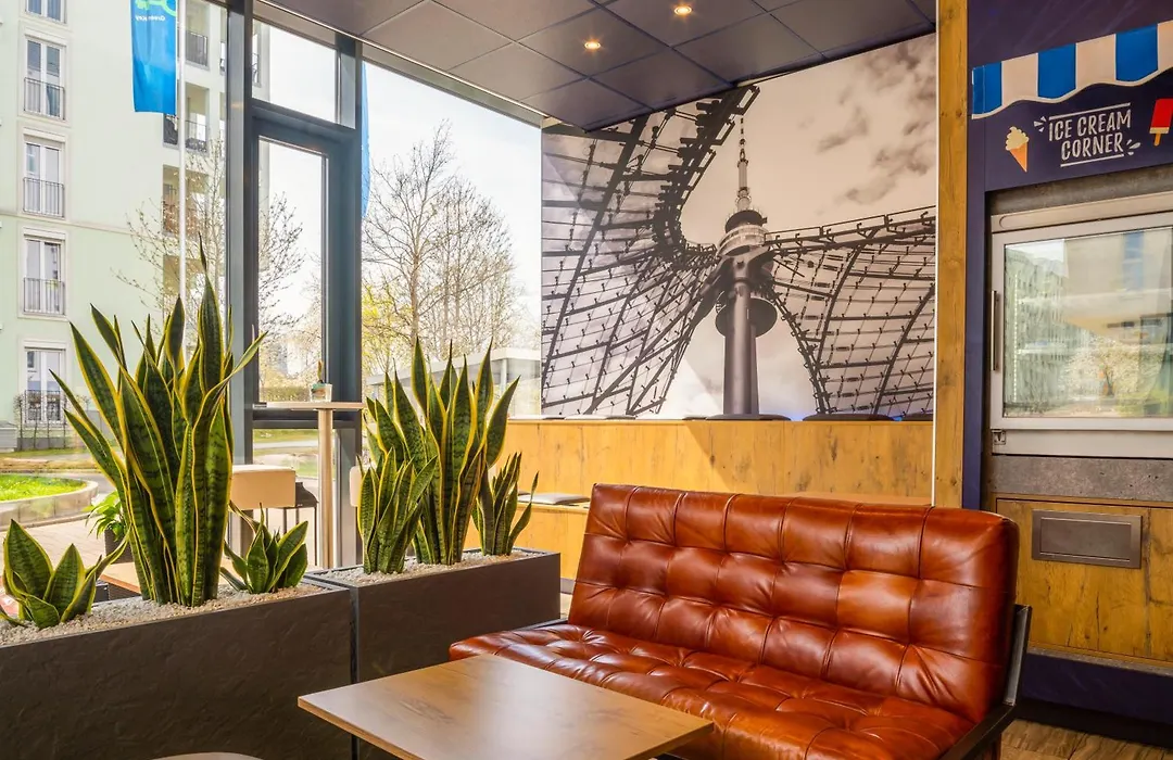 ibis budget Muenchen City Olympiapark-1