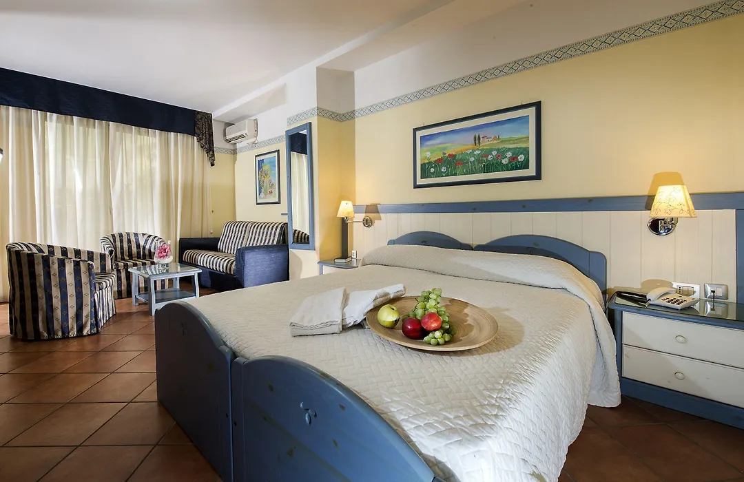 Albergo Del Pino-1