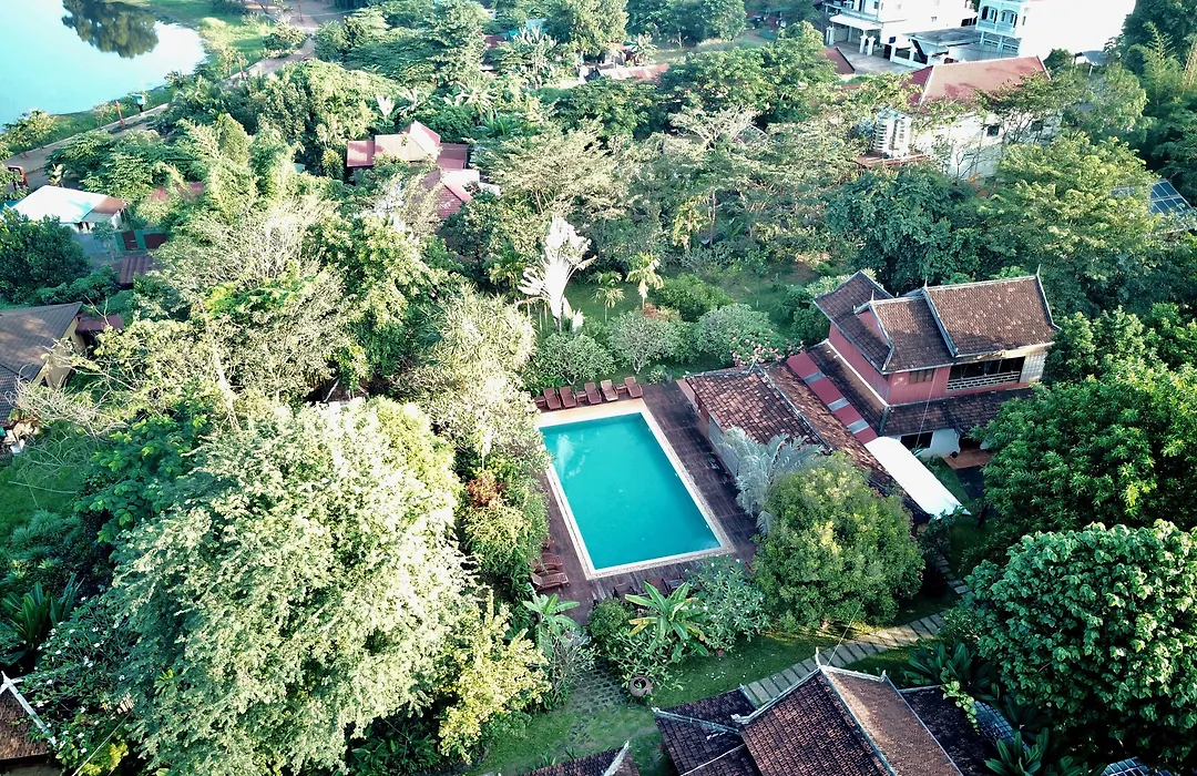 Terres Rouges Lodge-1