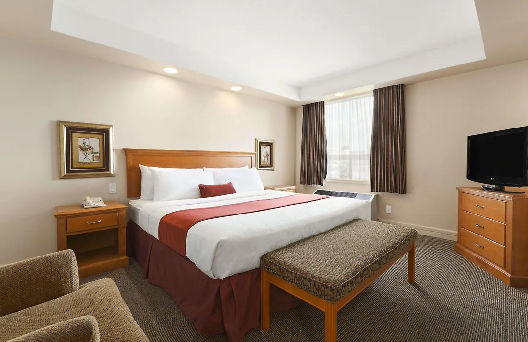 Travelodge By Wyndham Spruce Grove-1