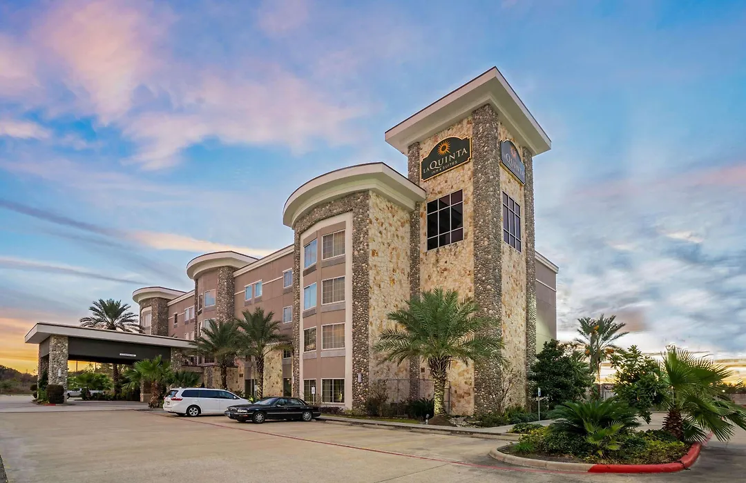 La Quinta By Wyndham Houston Willowbrook-1