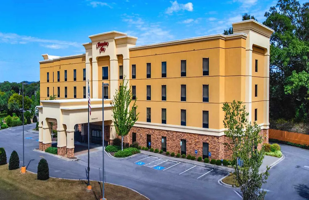 Hampton Inn Fayetteville-1
