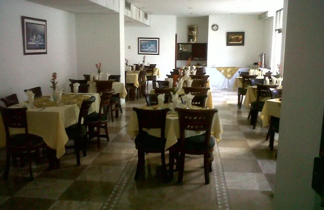 Hotel el Diamante Melgar-1