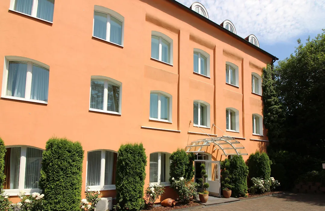 Hotel Am Mühlenteich-1