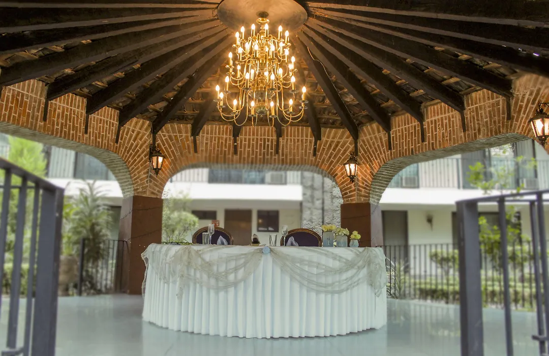 Radisson Hotel & Convention Center Toluca-1
