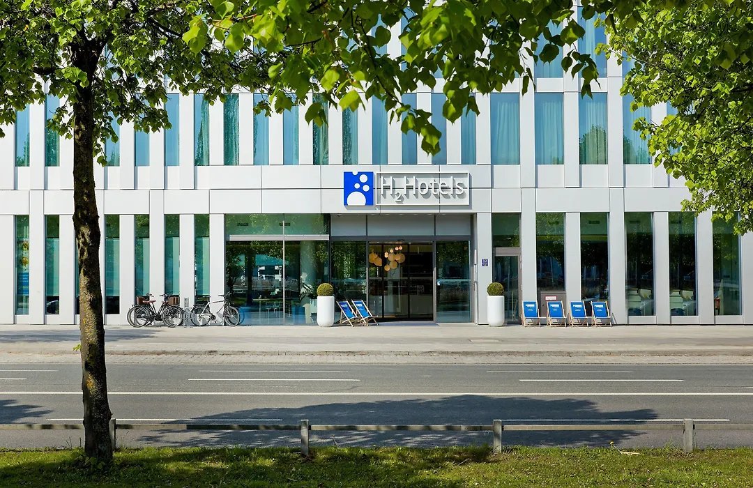 H2 Hotel Muenchen Messe-1