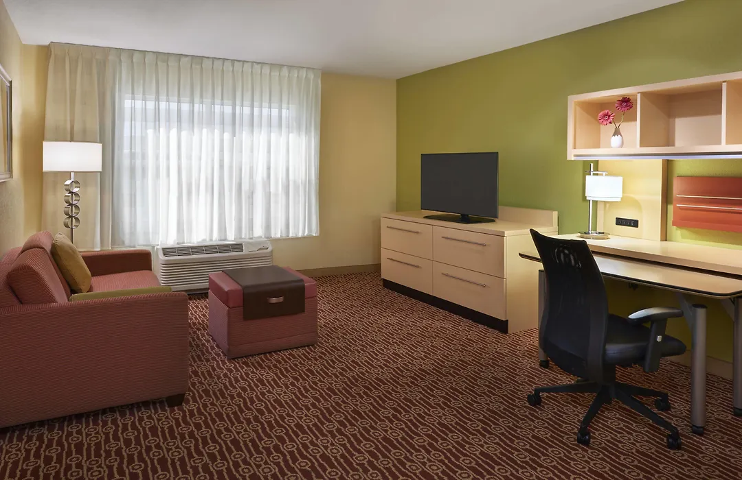 Towneplace Suites By Marriott Thunder Bay-1