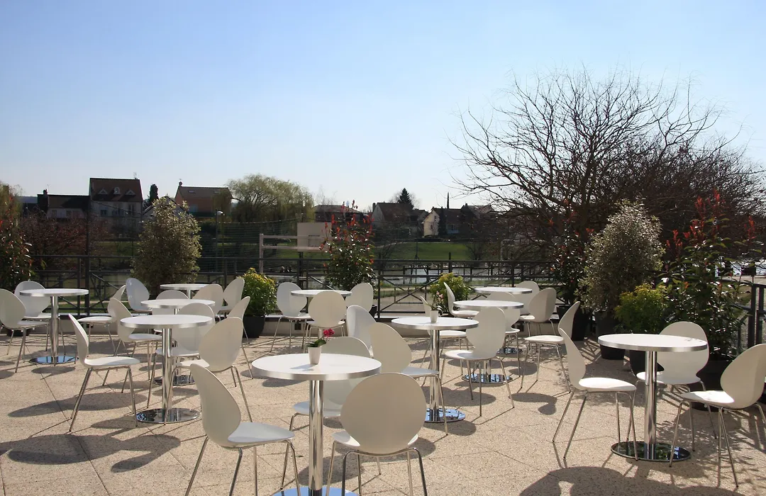 Residhome Neuilly Bords De Marne-1