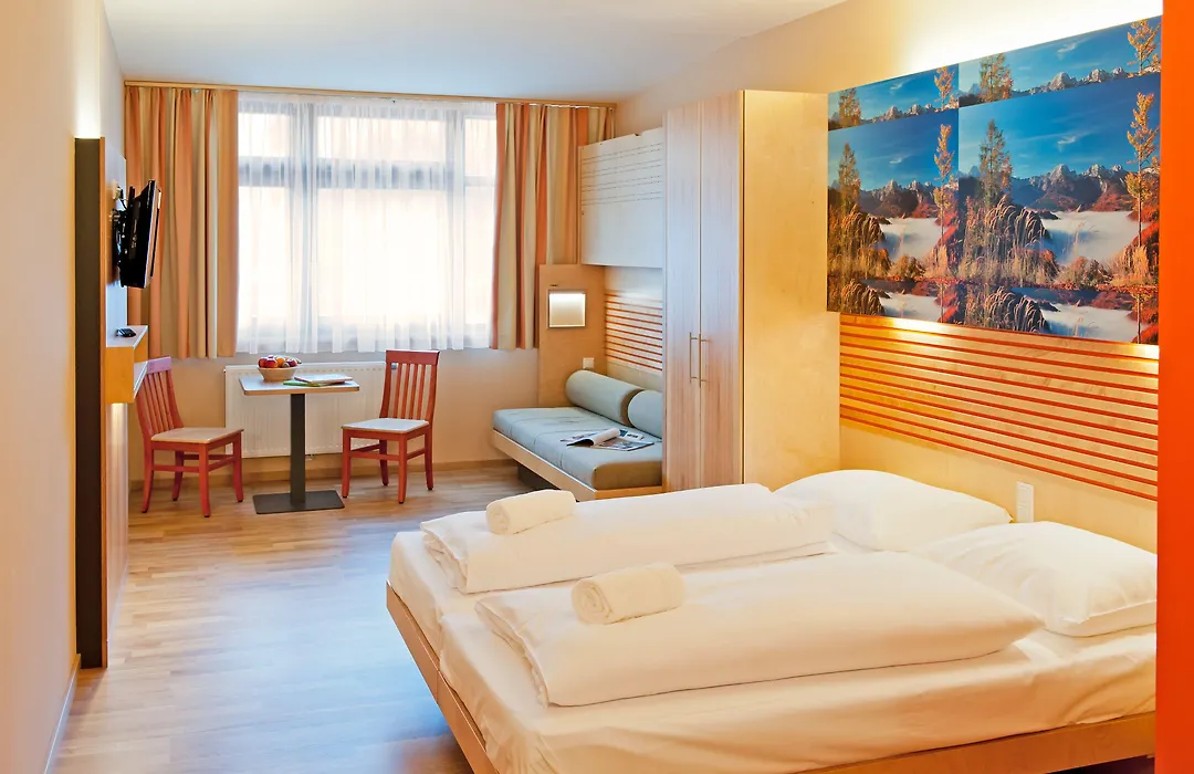 Jufa Hotel Gruenau Im Almtal-1