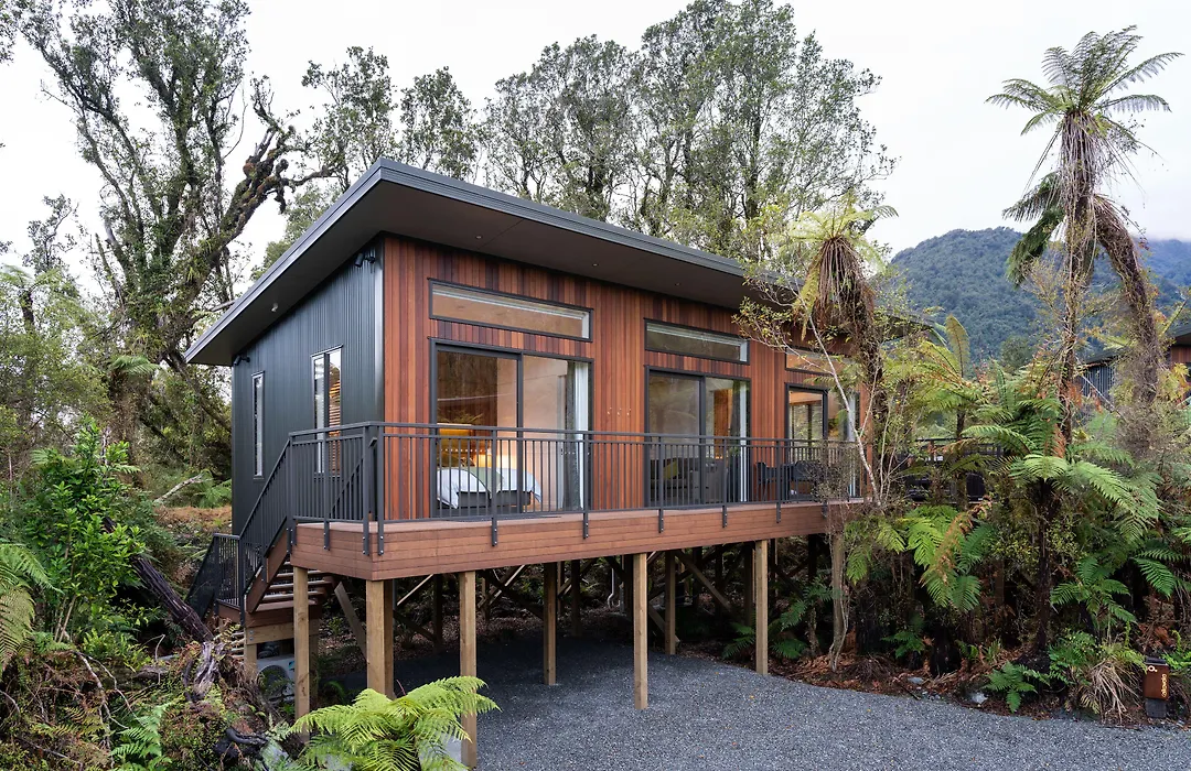 Rainforest Retreat-1