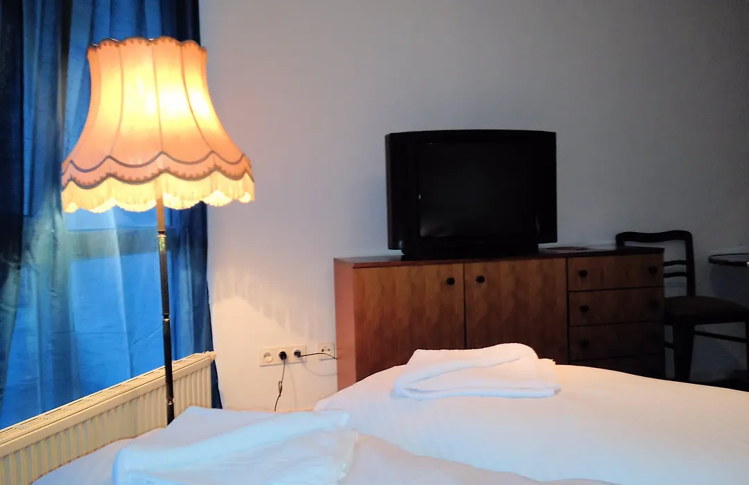 Puschkin Rooms-1