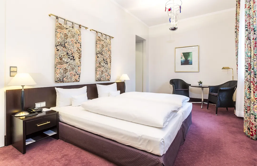 DOM Hotel LIMBURG-1