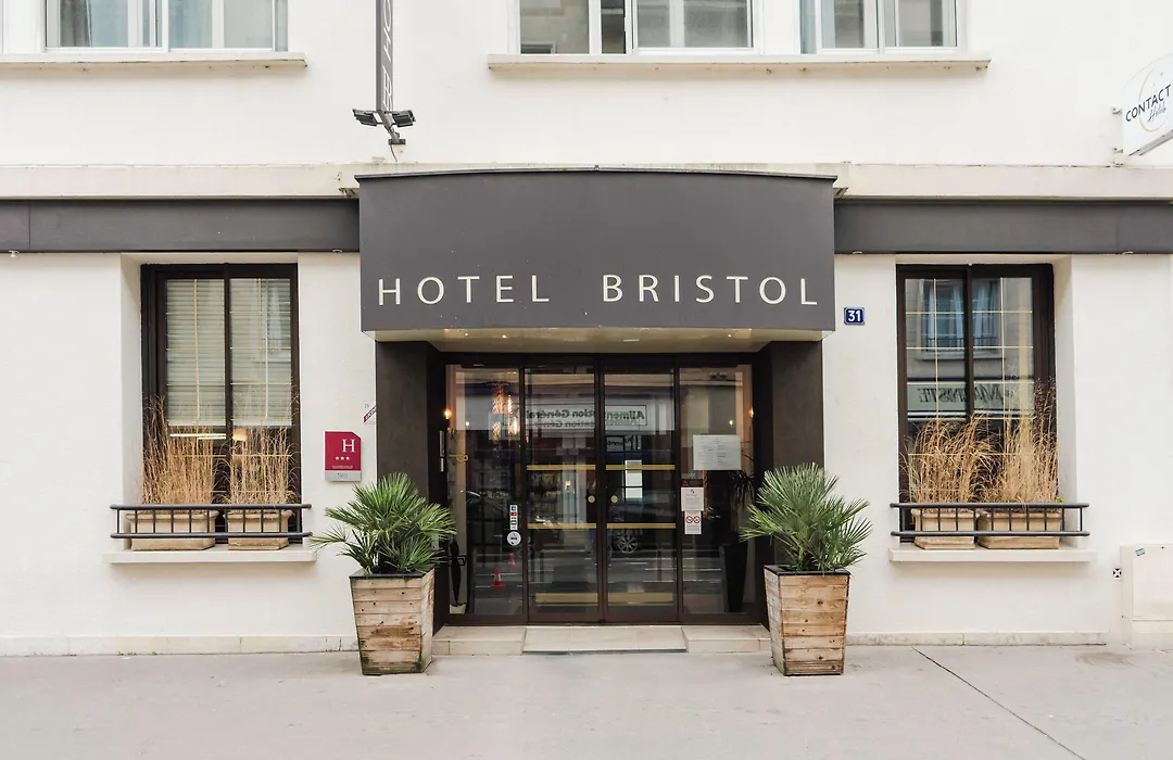 L'Hôtel Bristol-1