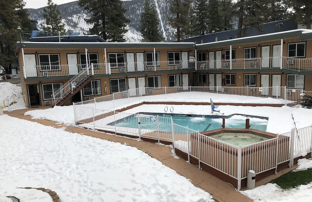 Alpine Inn & Spa-1