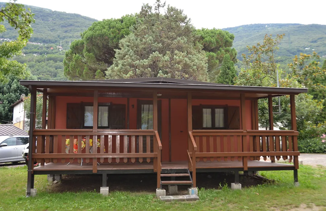 Camping Hotel Au Lac De Como-1