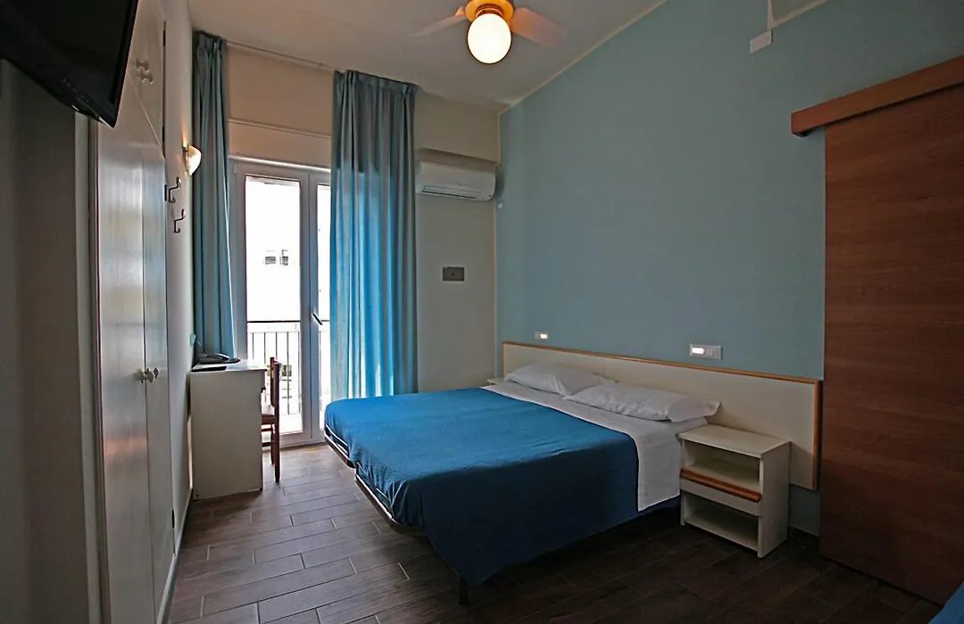 Hotel Sayonara-1