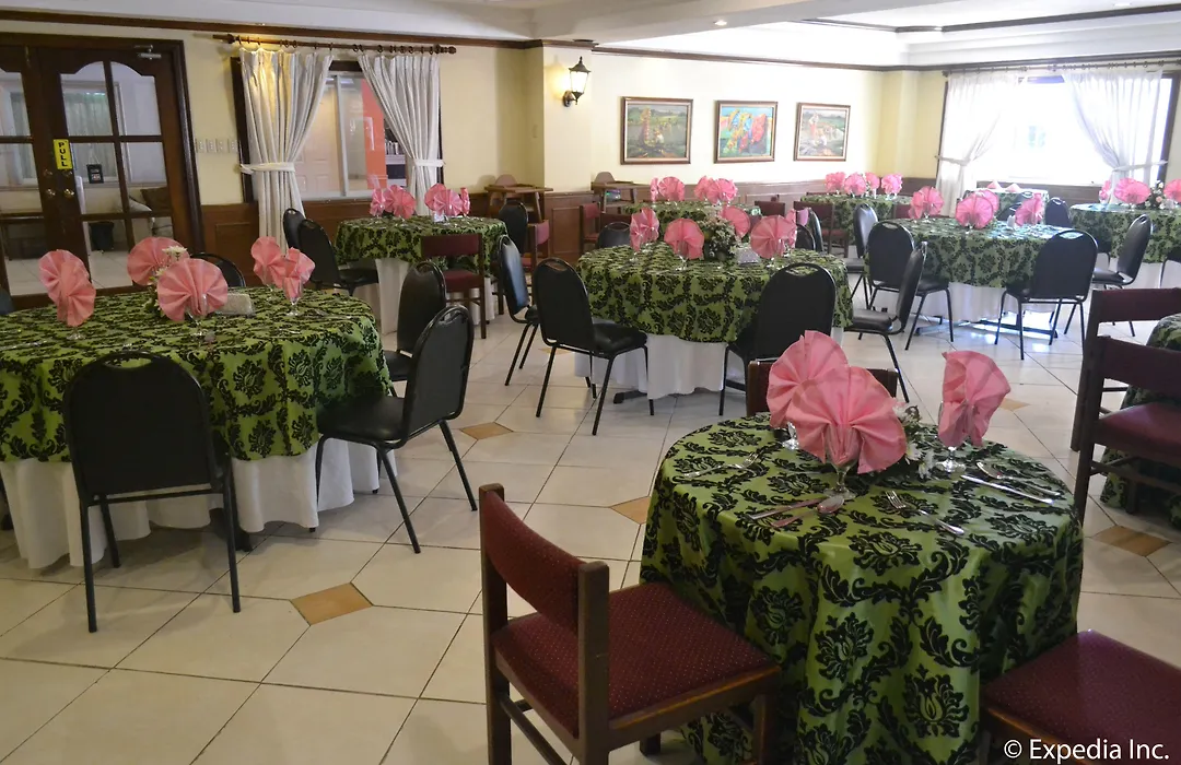 Tagaytay Country Hotel-1