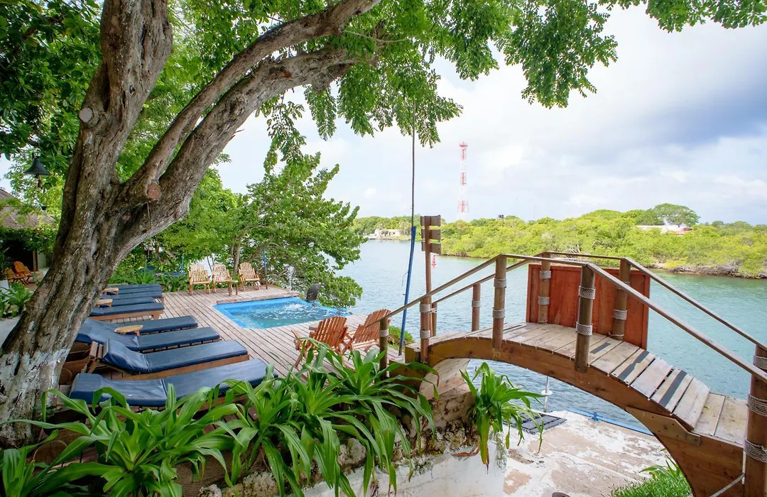 Isla Mulata, Islas del Rosario-1