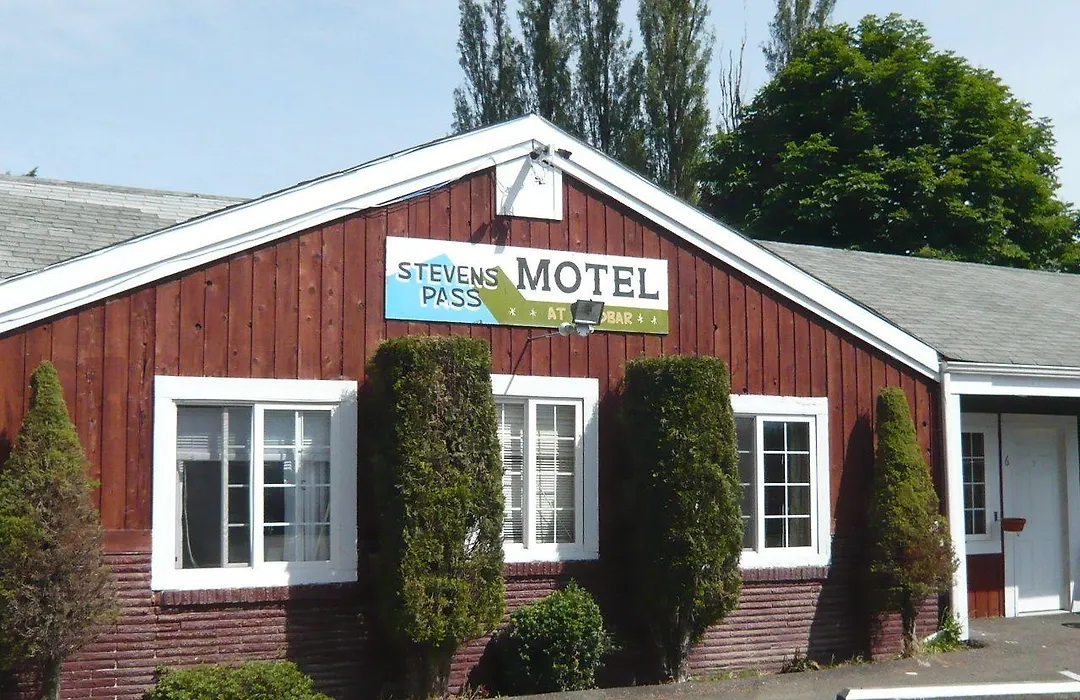Stevens Pass Motel-1