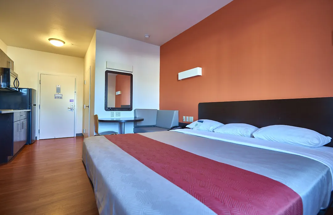 Motel 6 Wilkes Barre Arena-1
