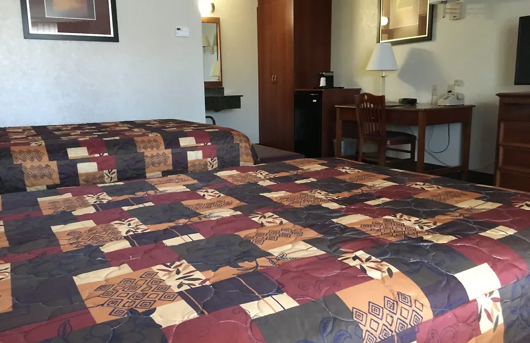 Landmark Motor Inn-1