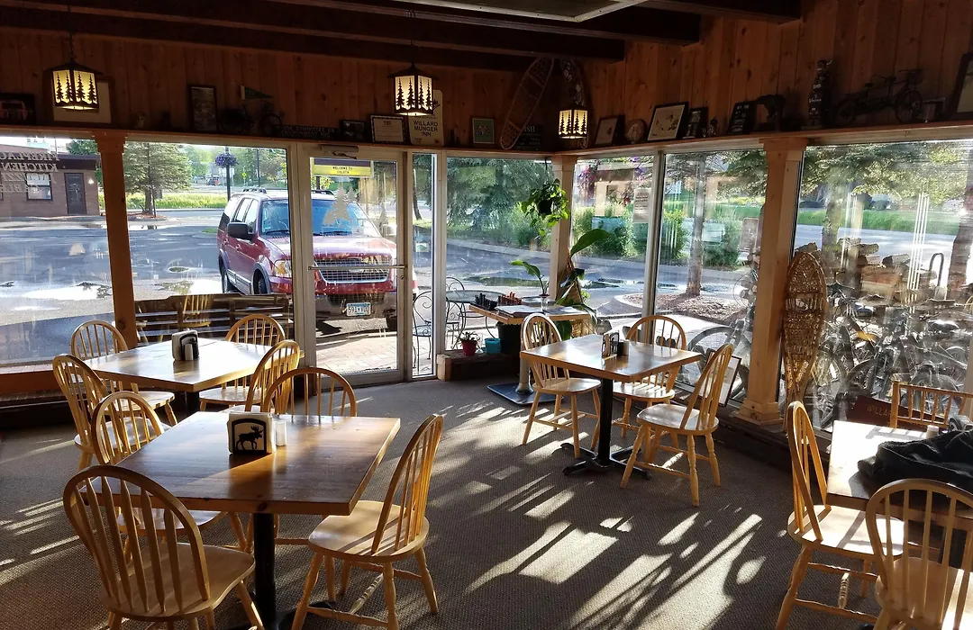 Willard Munger Inn-1