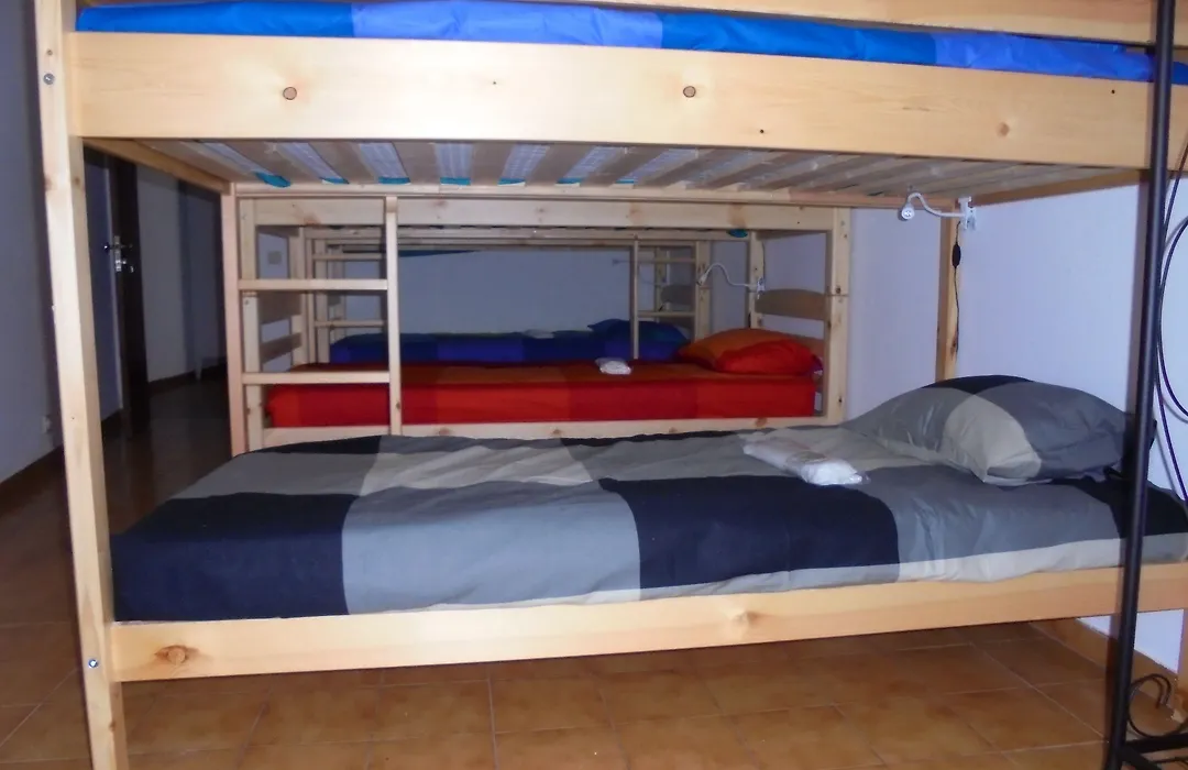 Lagos City Center Guest House & Hostel-1