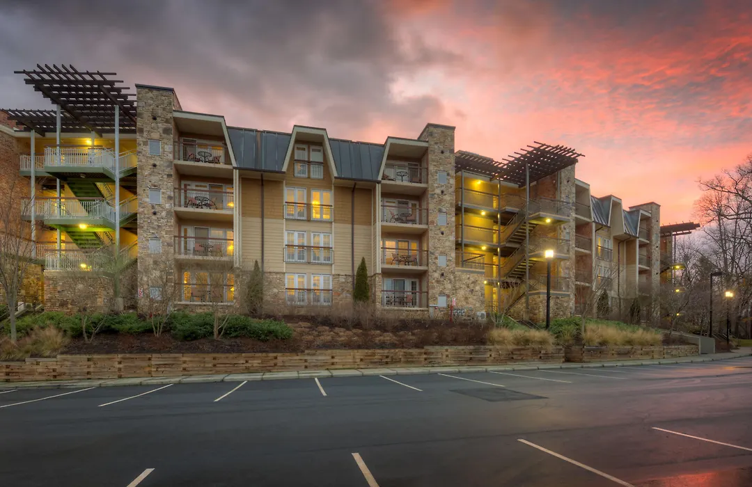 Lantern Lodge Asheville Biltmore Village-1