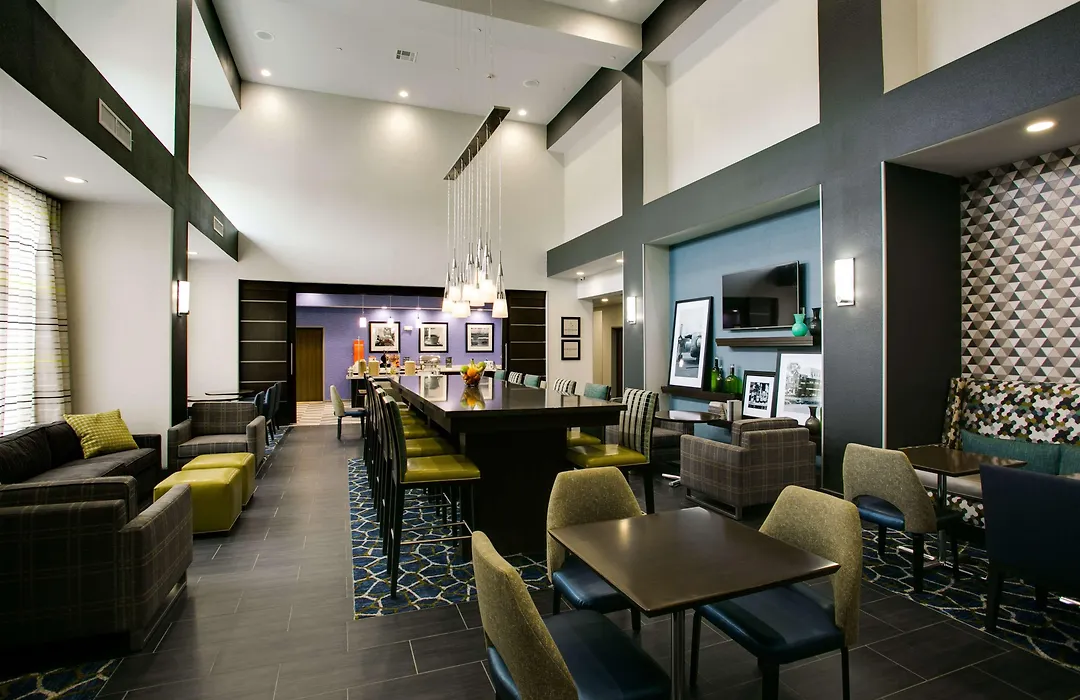 Hampton Inn & Suites Dallas/Ft. Worth Airport South-1